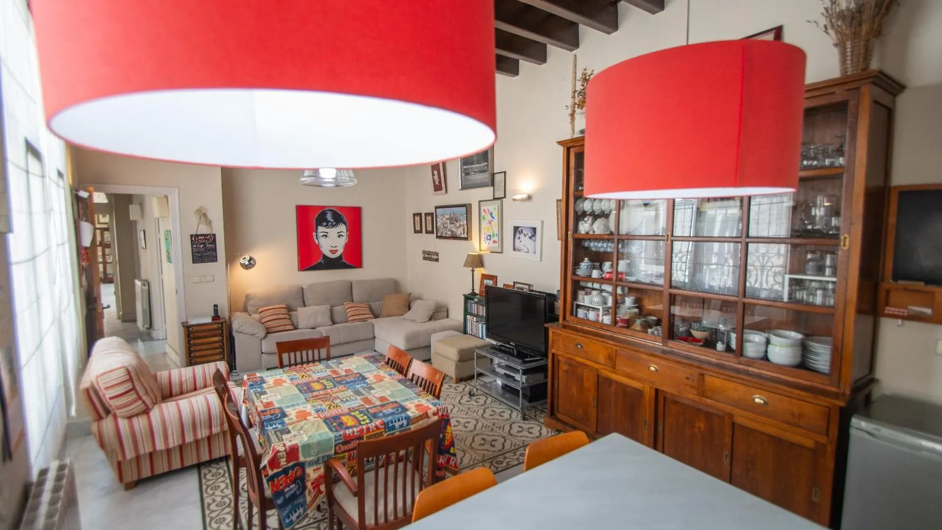 La Casa De Los Girasoles Cadiz Apartment